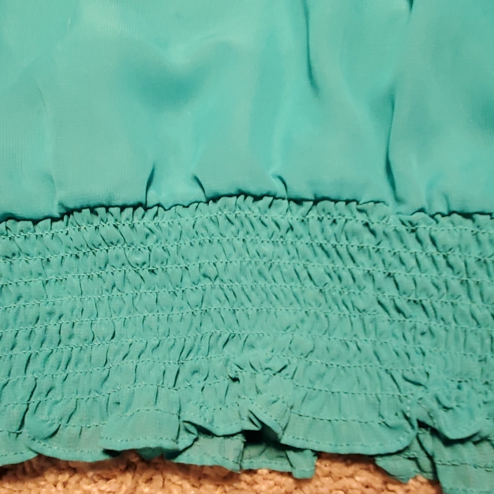 Charlotte Russe Ruffled Top - Picture 5 of 6